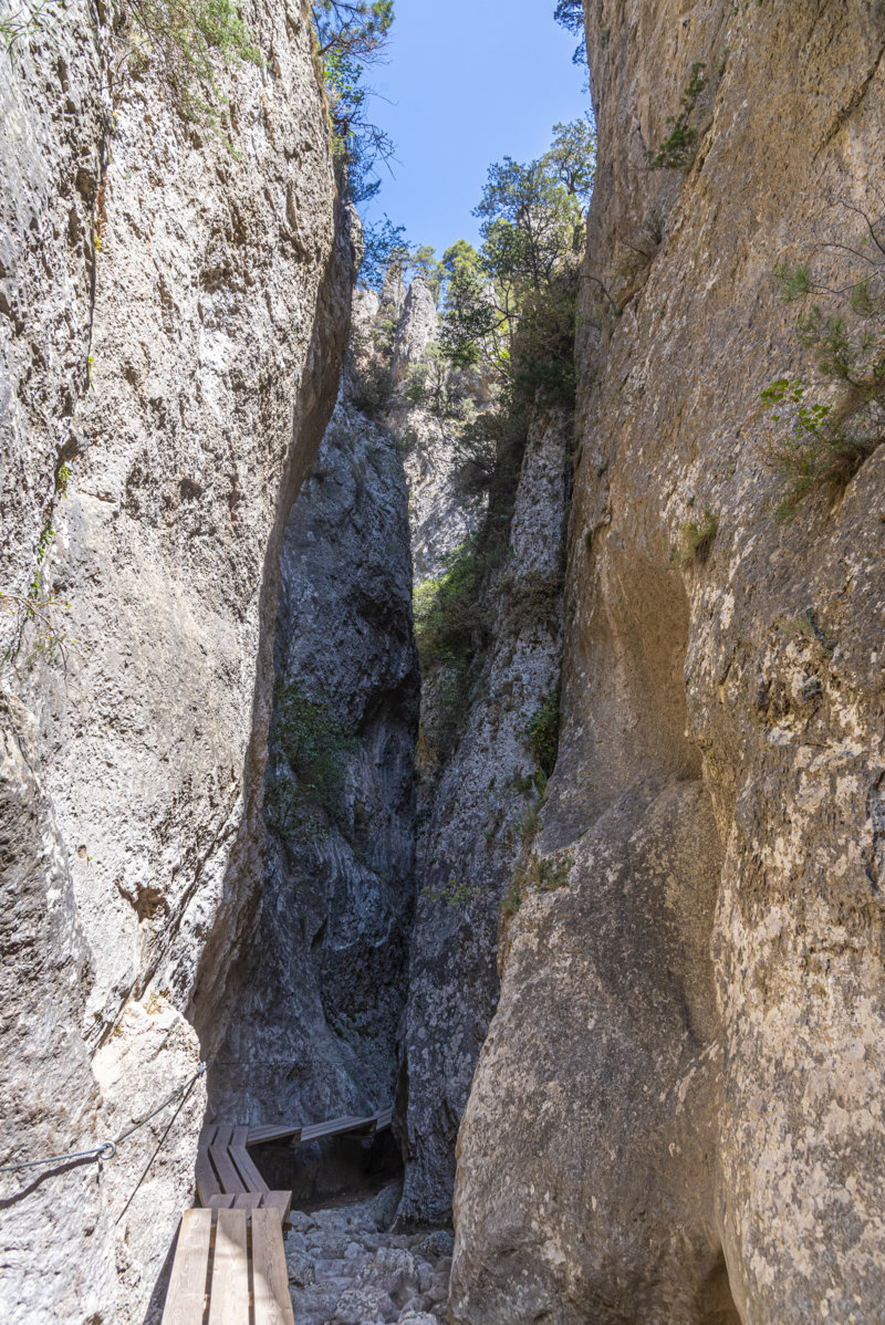 Teruel - Beceite 44 - Pasarelas del Parrissal - Estrets del Parrissal.jpg